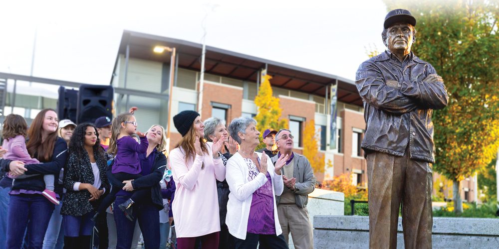 Don James statue unveiled